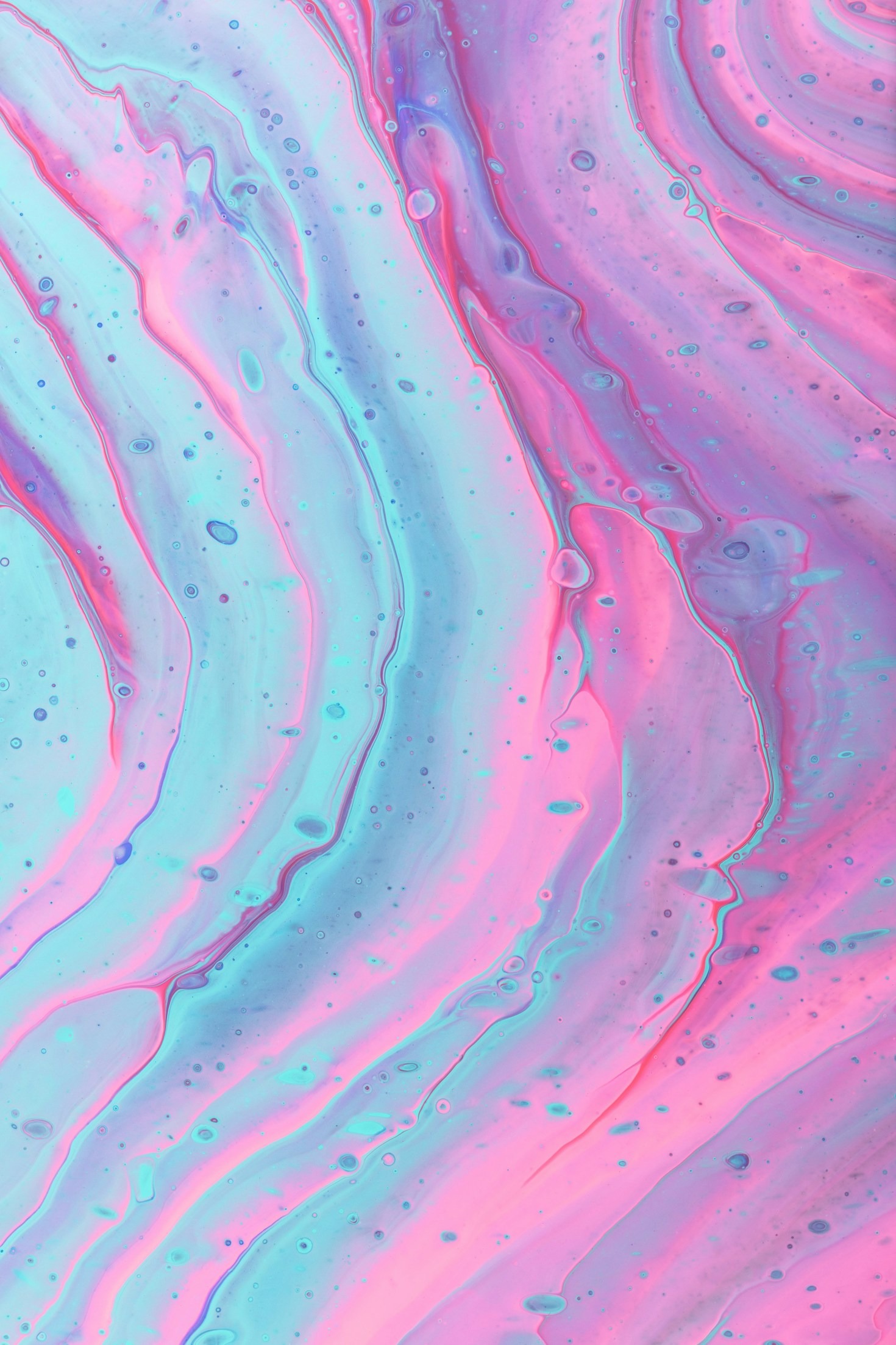 The Role of Authenticity in Online Content